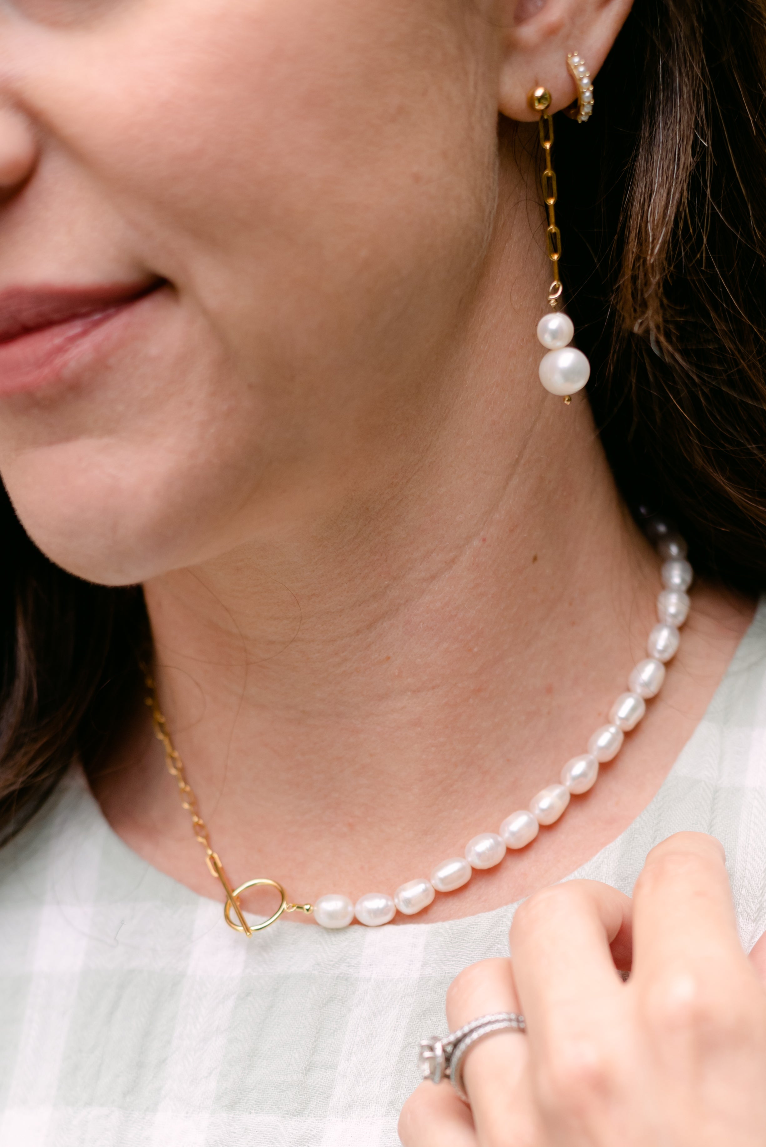 Ariana Pearl + Paperclip Necklace